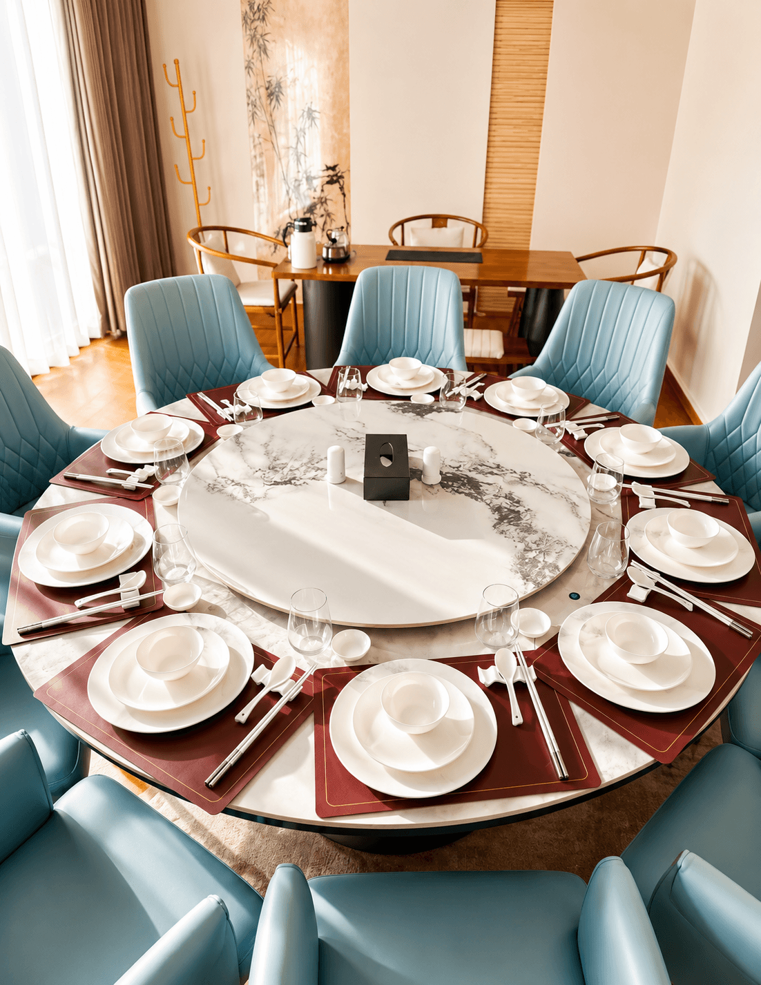Salle privée avec grande table ronde du Jardin d'Orient